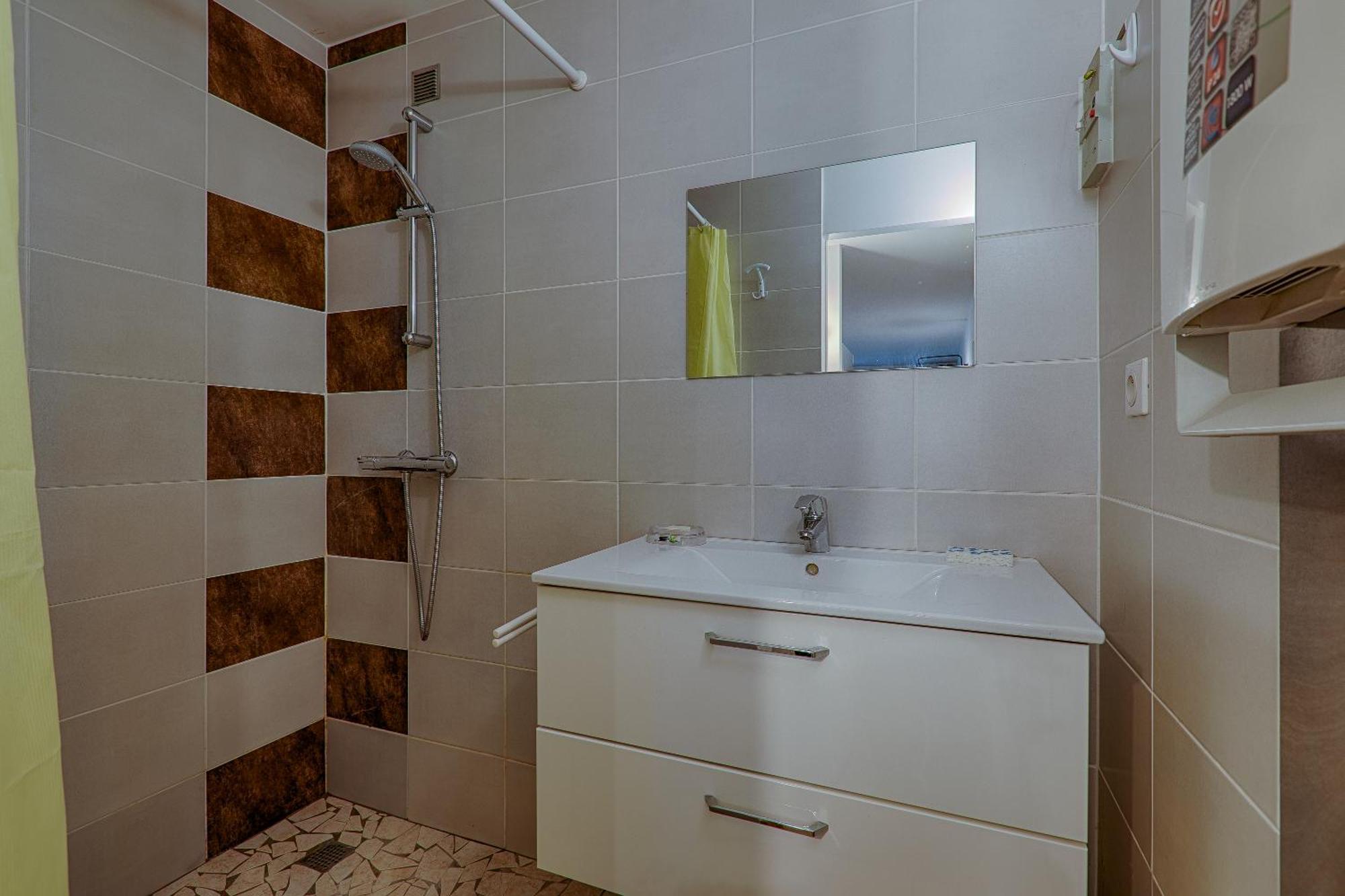 Au Epiceah, Logement A La Campagne فالنسيا المظهر الخارجي الصورة